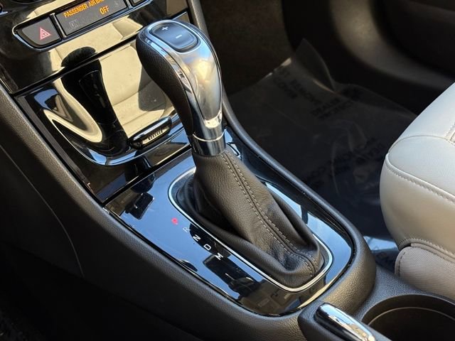 Used 2017 Buick Encore Premium w/ Experience Buick Package image 40