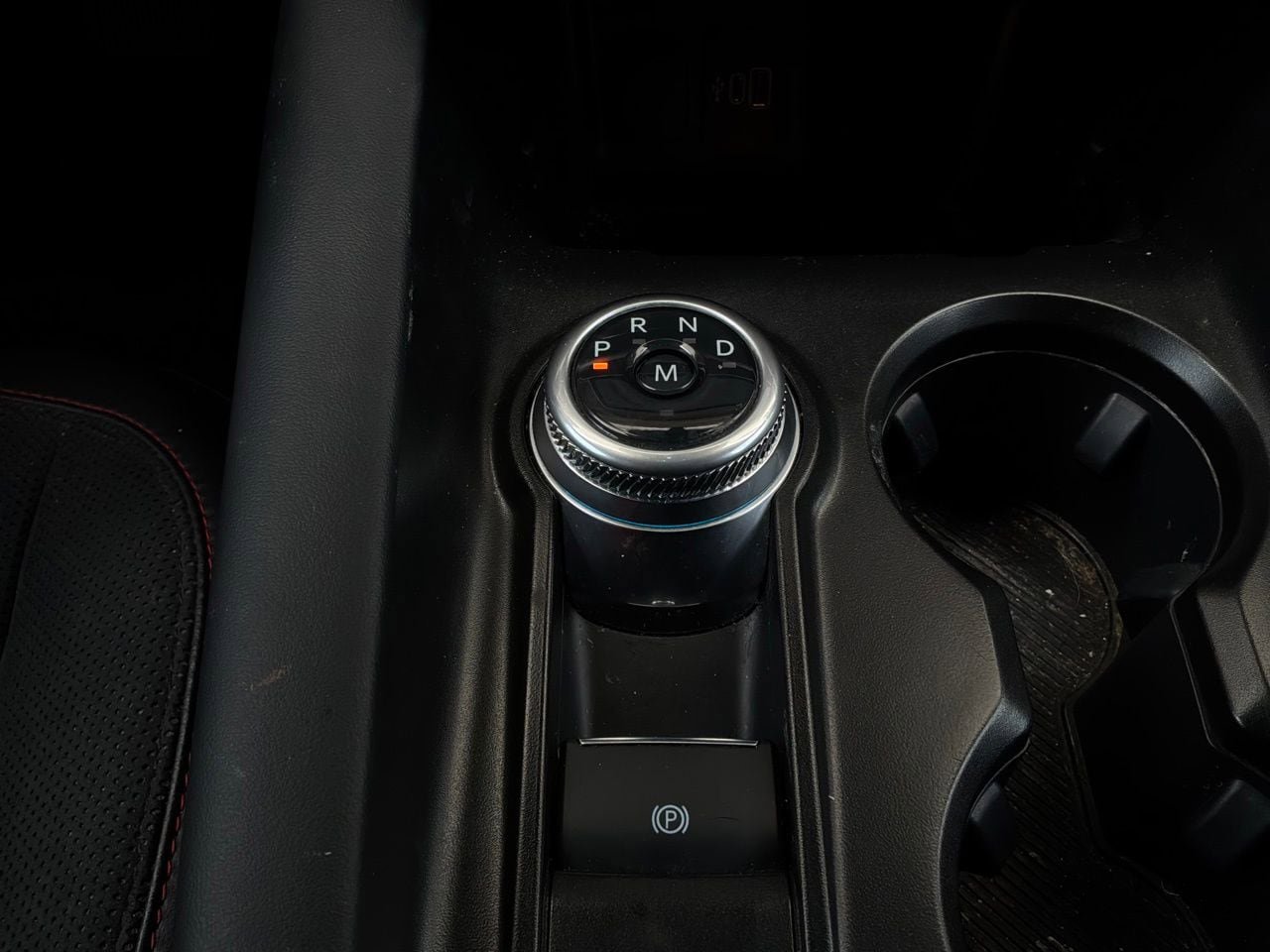 Used 2025 Ford Explorer ST AWD/4WD image 28