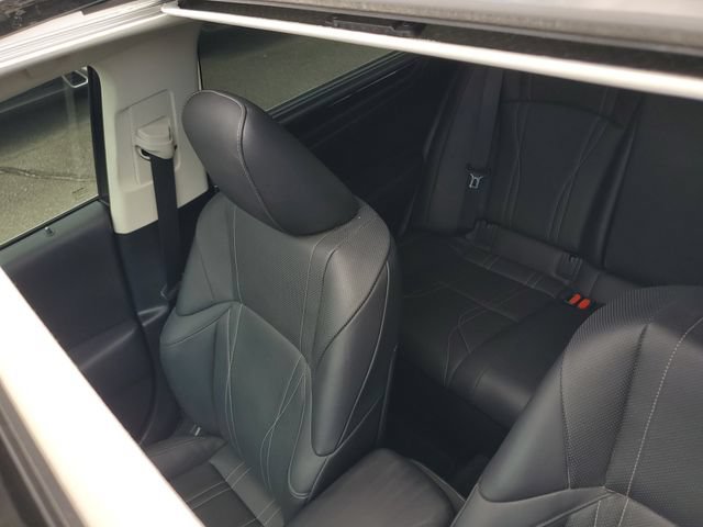 Used 2021 Lexus ES 300h Ultra Luxury w/ Accessory Package FWD image 34