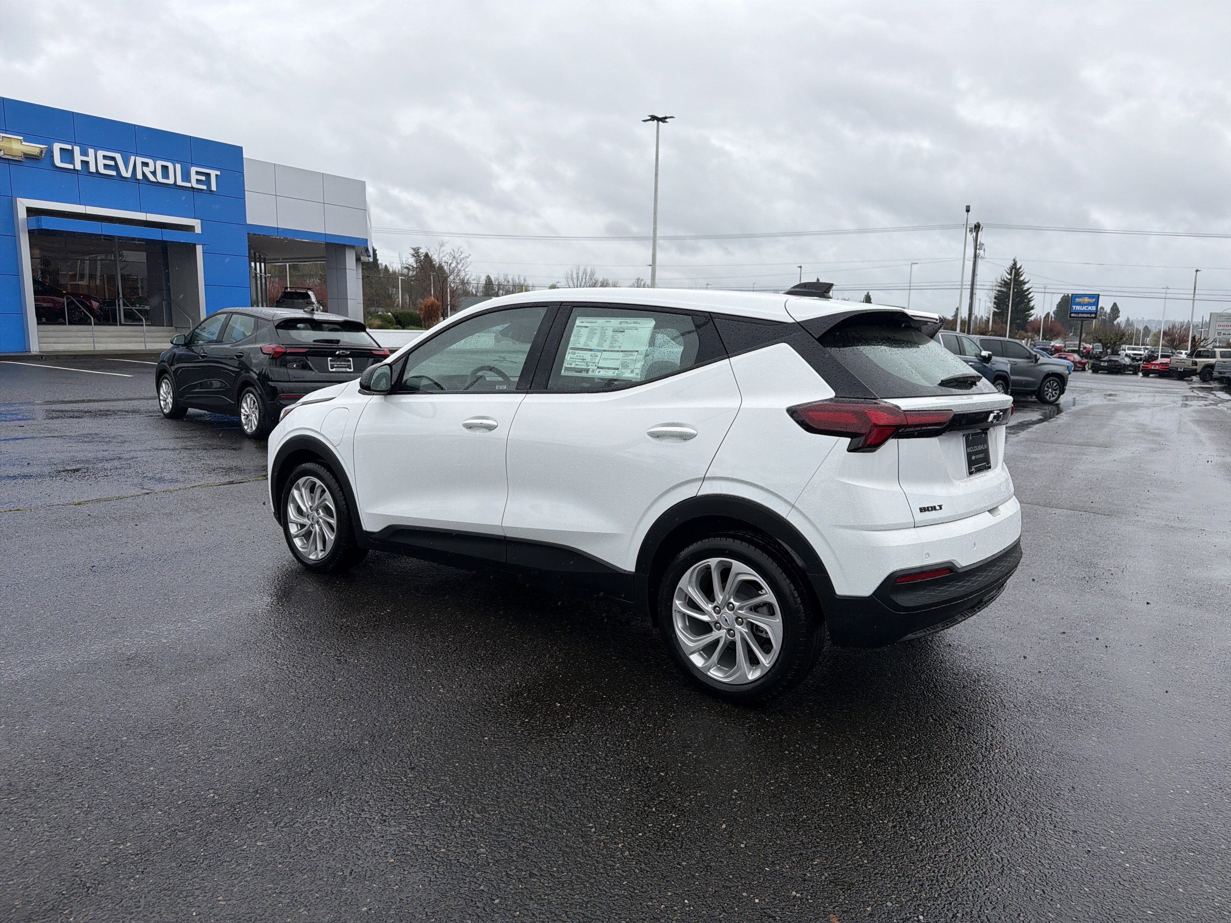 New 2027 Chevrolet Bolt LT w/ Comfort Package FWD image 3