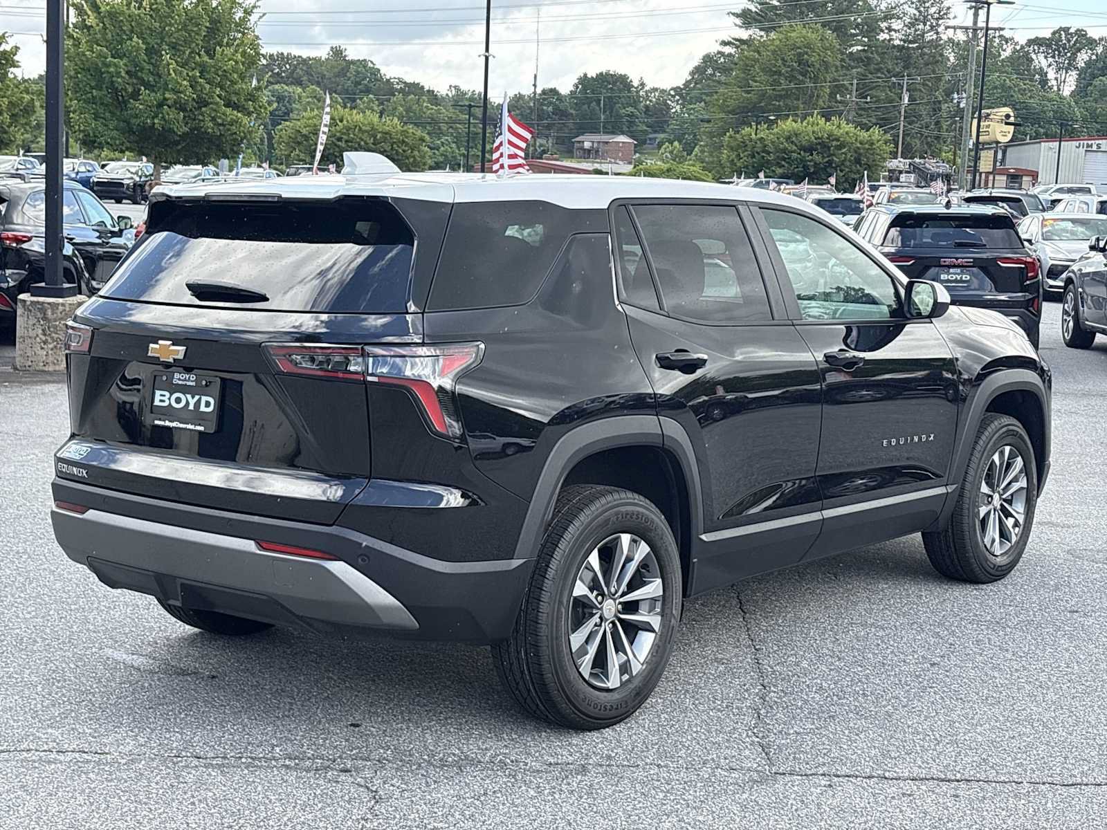 New 2026 Chevrolet Equinox LT FWD image 6