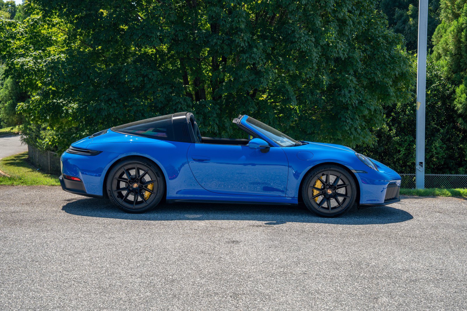 Certified 2026 Porsche 911 Targa 4 GTS AWD/4WD image 8