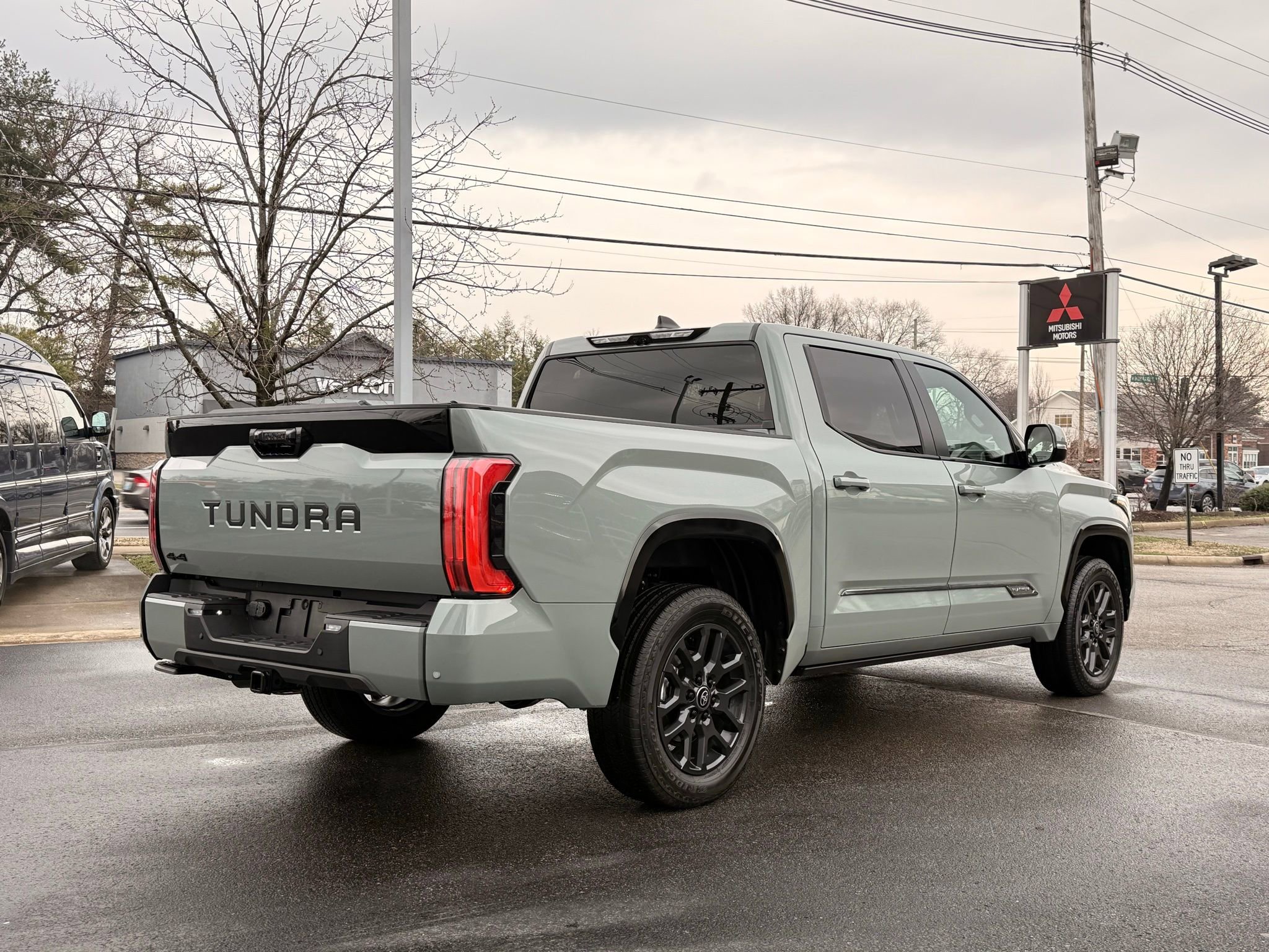 Used 2025 Toyota Tundra Platinum image 4