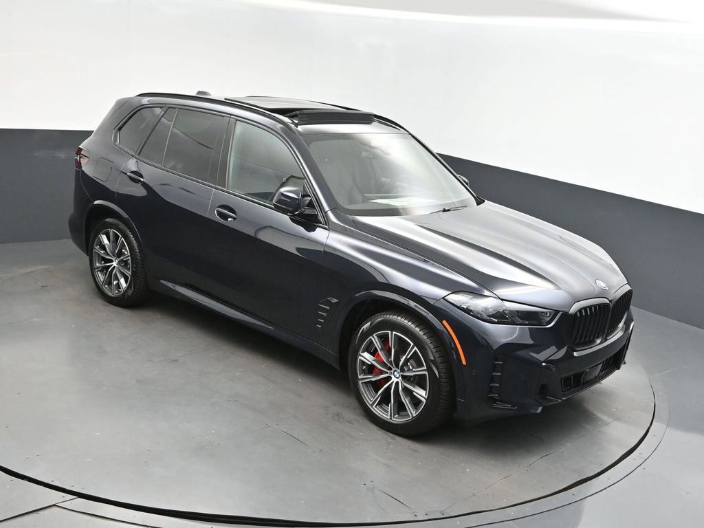 Certified 2026 BMW X5 xDrive50e w/ M Sport Package AWD/4WD image 36