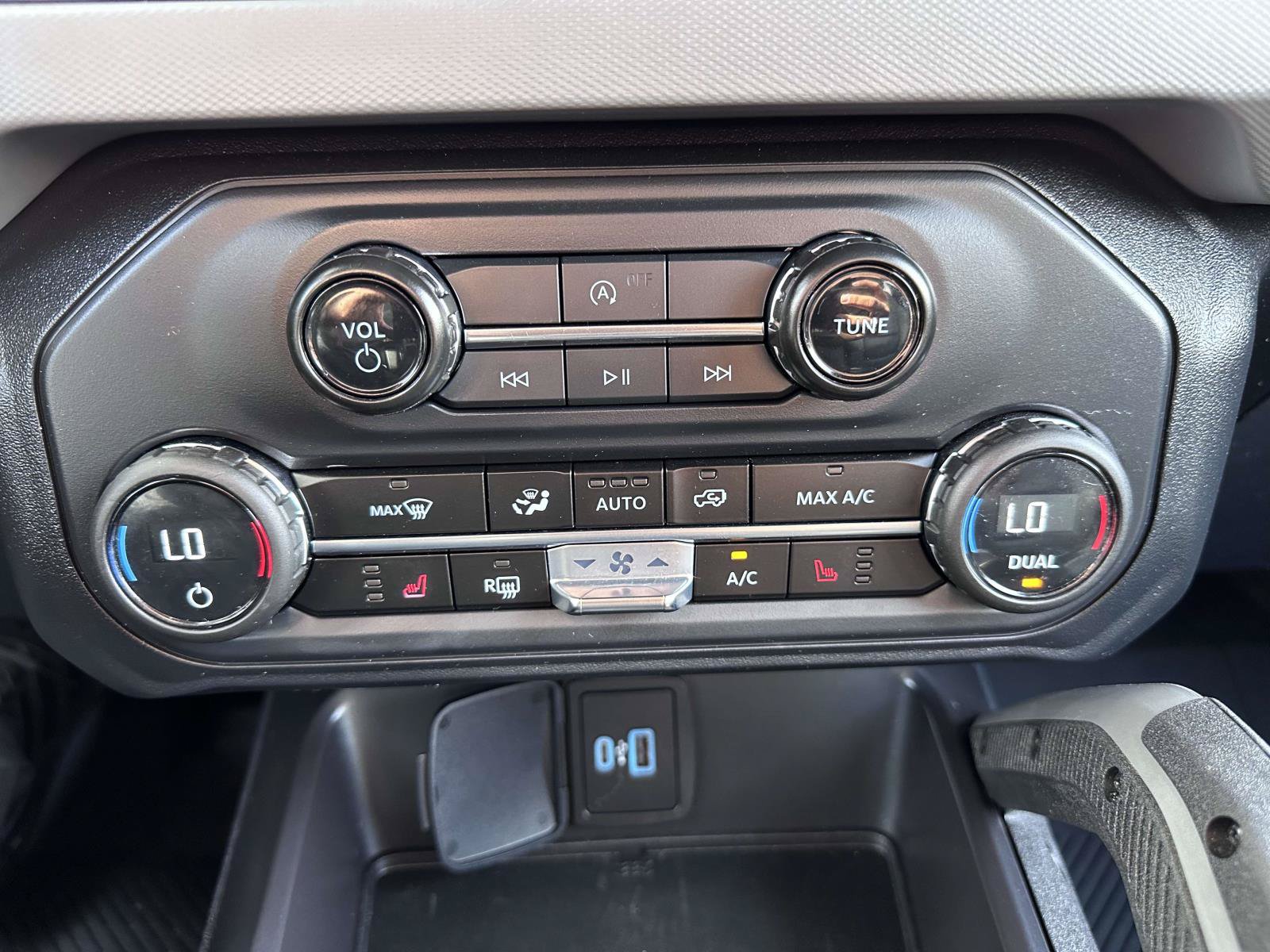 Certified 2024 Ford Bronco Big Bend AWD/4WD image 24
