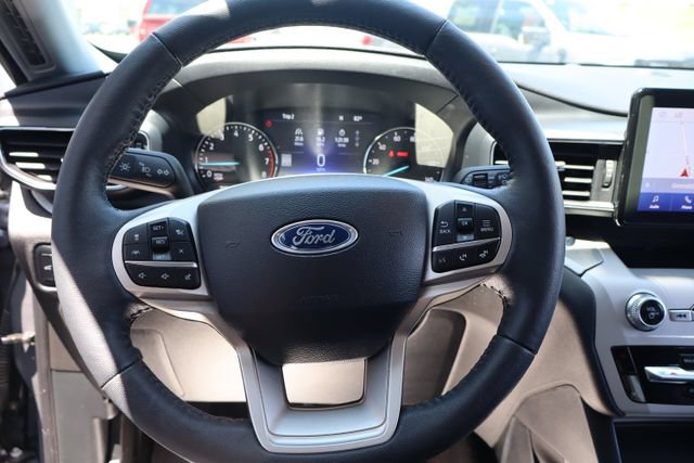 Certified 2024 Ford Explorer XLT w/ Equipment Group 202A AWD/4WD image 21