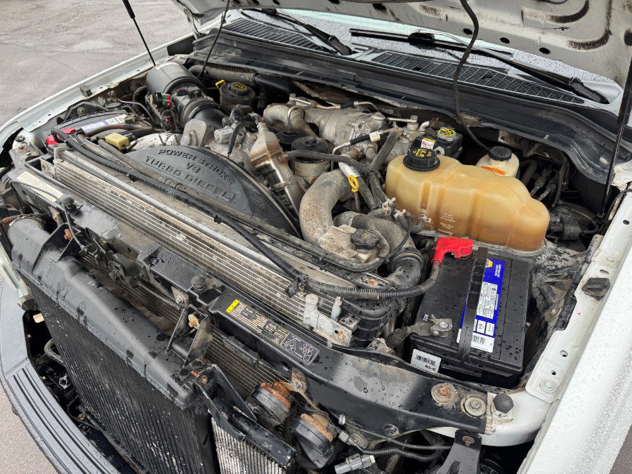 Used 2010 Ford F350 XL image 21