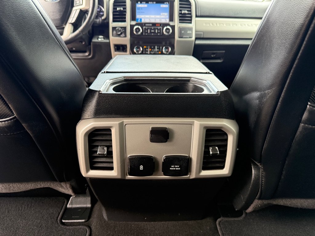 Used 2019 Ford F250 Lariat w/ Lariat Ultimate Package RWD image 22