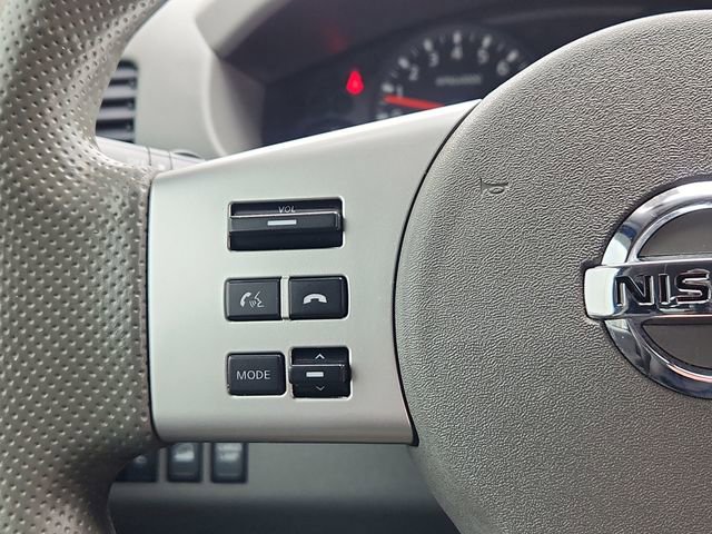 Used 2020 Nissan Frontier SV image 36