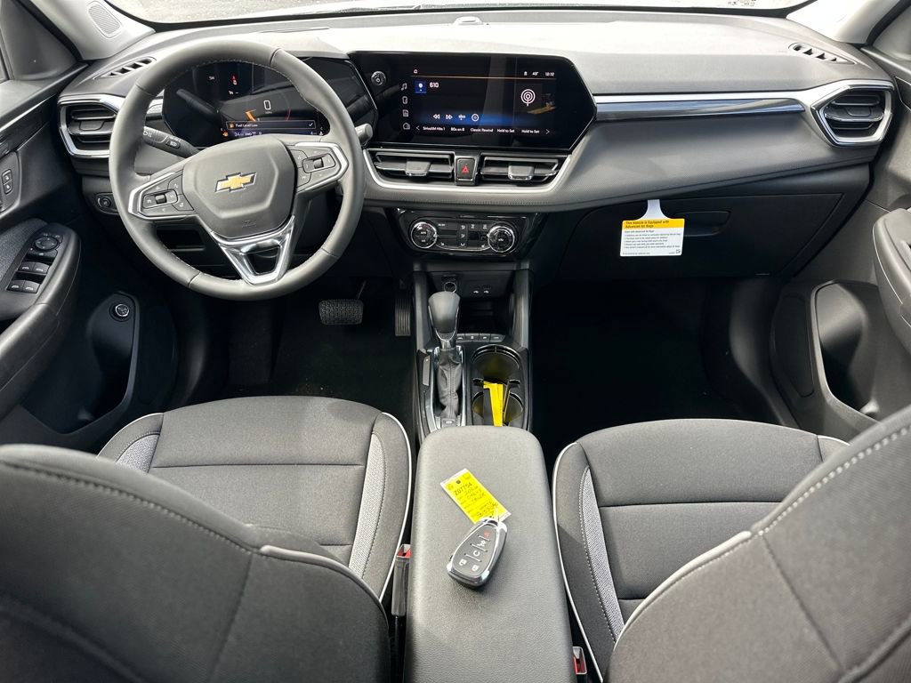 New 2026 Chevrolet TrailBlazer LT w/ Convenience Package AWD/4WD image 17