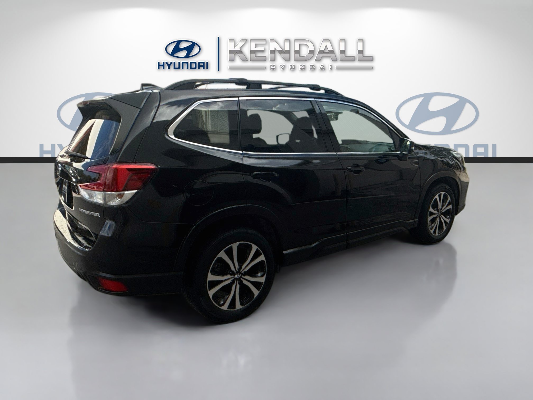 Used 2019 Subaru Forester Limited AWD/4WD image 6