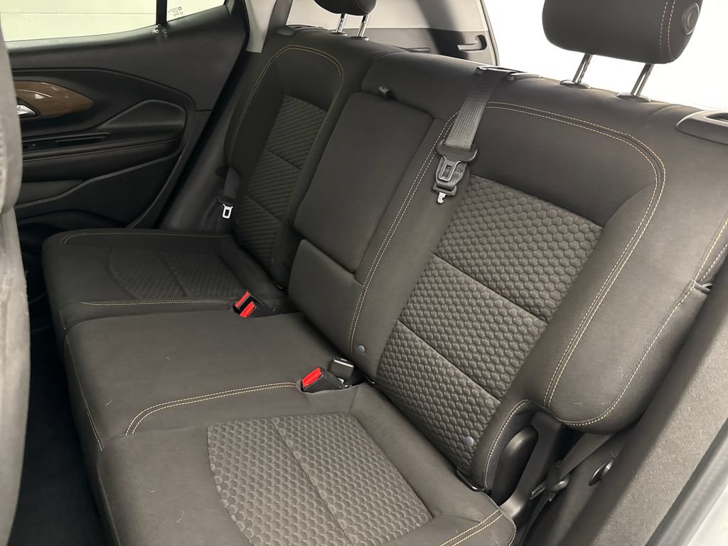 Used 2020 GMC Terrain SLE w/ Driver Convenience Package AWD/4WD image 21