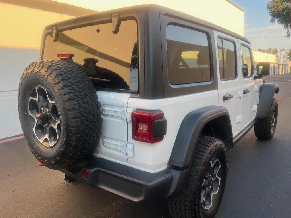 Used 2025 Jeep Wrangler Unlimited Rubicon image 8