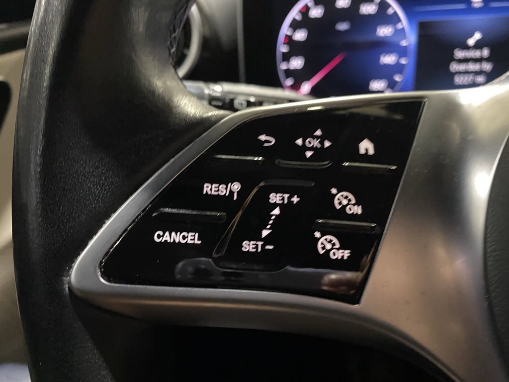 Certified 2023 Mercedes-Benz GLC 300 image 11