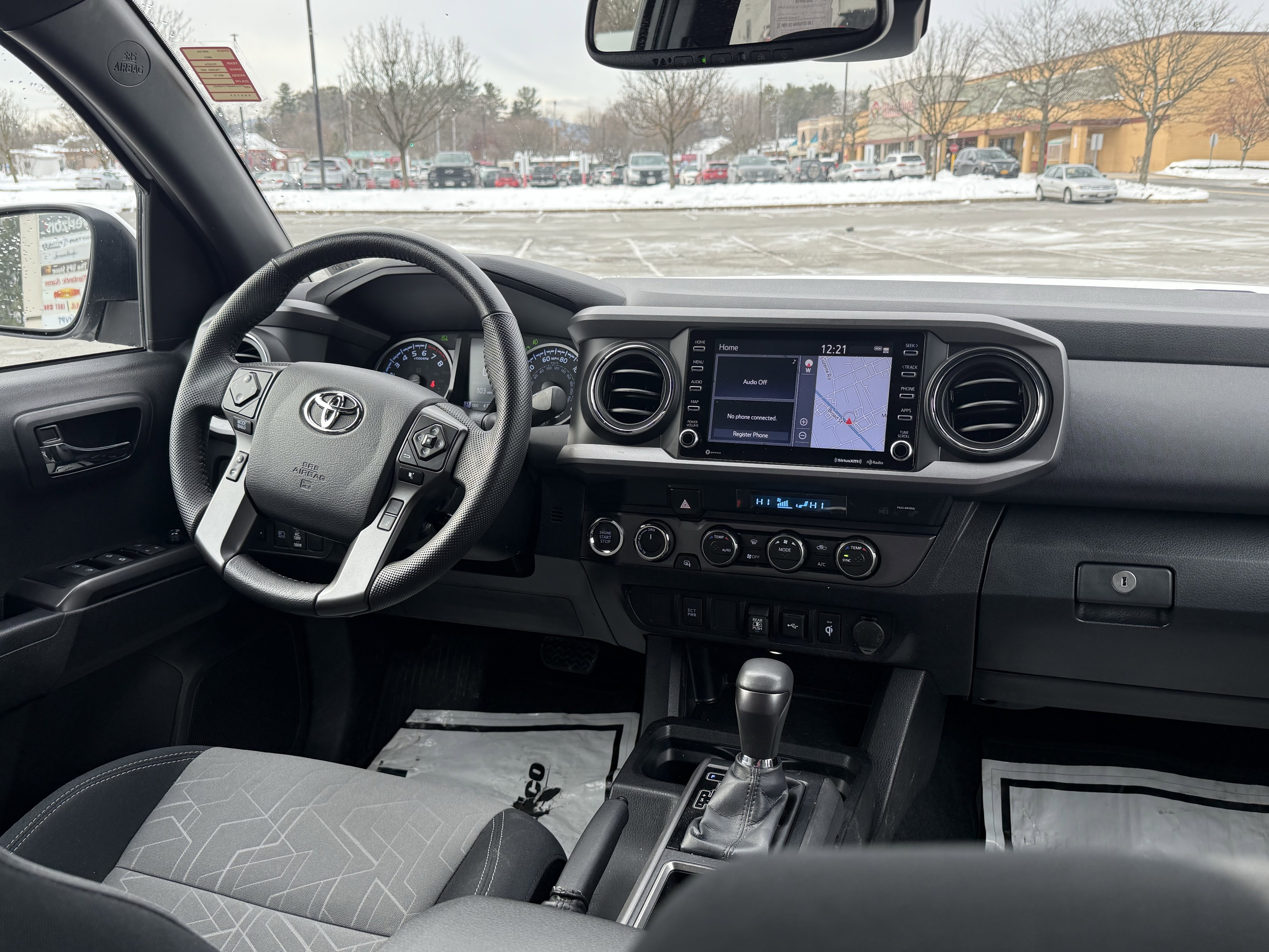 Used 2023 Toyota Tacoma TRD Off-Road image 15