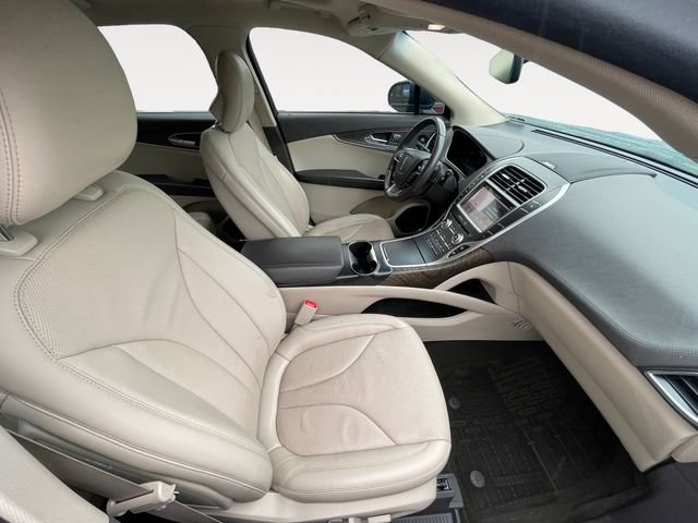 Used 2019 Lincoln Nautilus Reserve AWD/4WD image 14