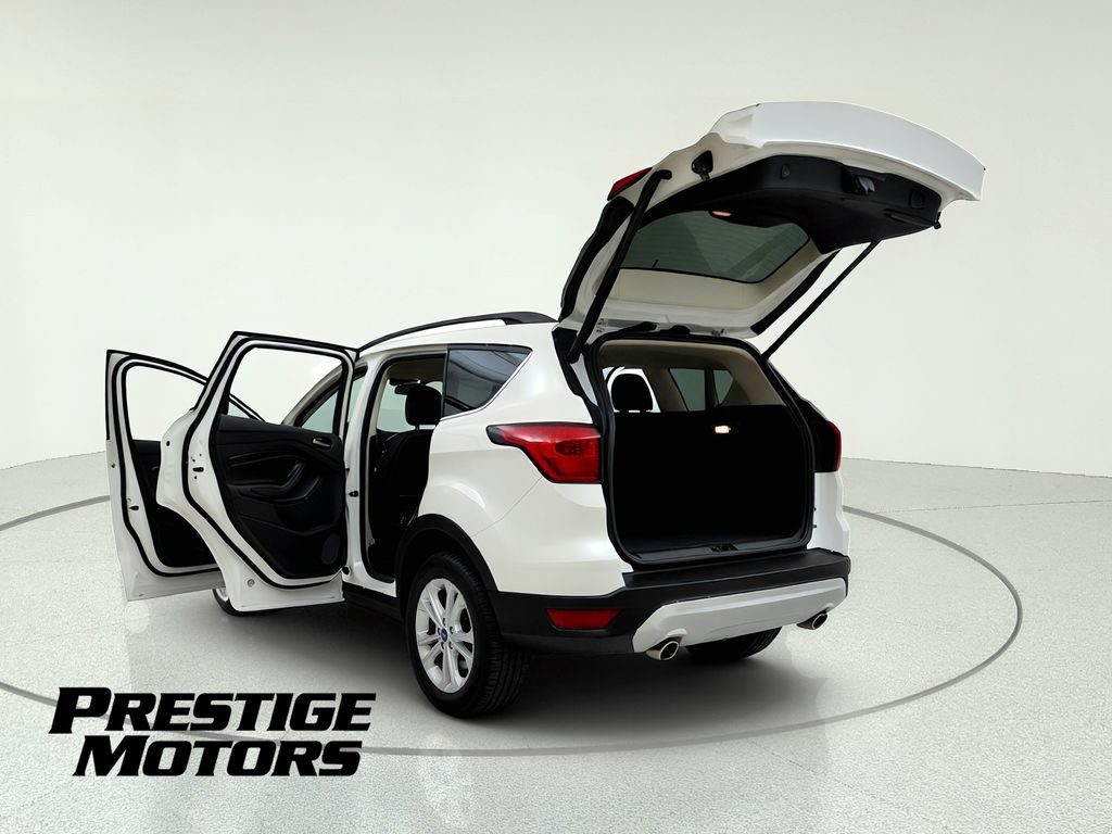 Used 2019 Ford Escape SEL AWD/4WD image 12