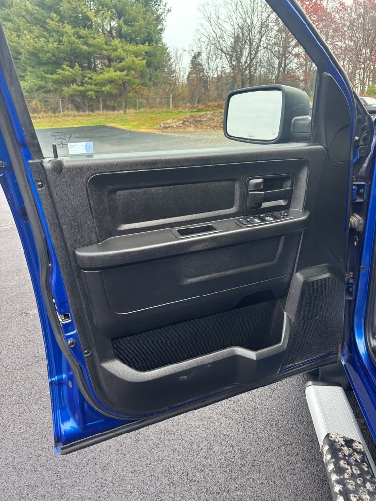 Used 2019 RAM 1500 Express image 10