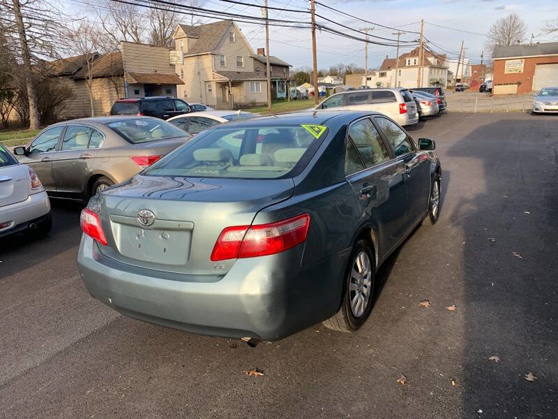 Used 2009 Toyota Camry image 6