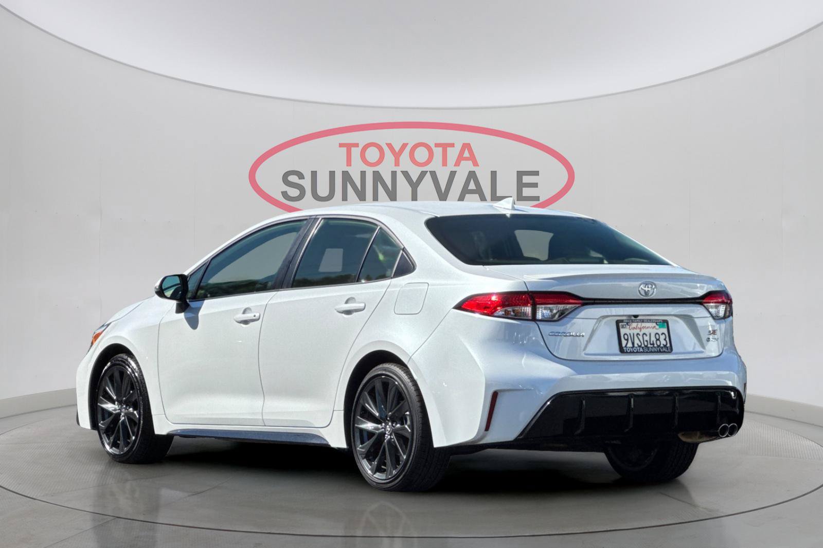 Certified 2026 Toyota Corolla SE w/ SE Premium Package FWD image 8