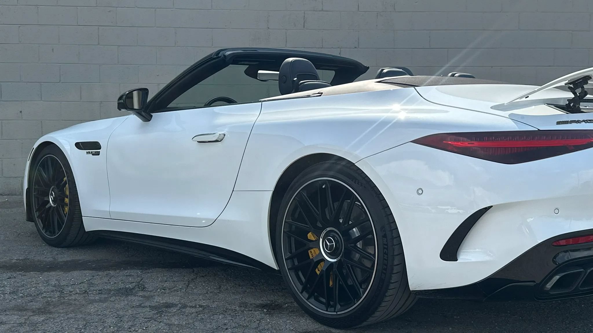 Used 2022 Mercedes-Benz SL 63 AMG 4MATIC image 42
