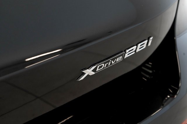 Used 2024 BMW X1 xDrive28i w/ Technology Package image 13