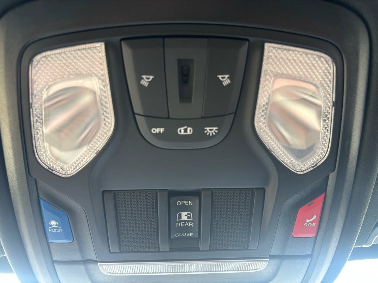 Used 2023 RAM 1500 Big Horn AWD/4WD image 30