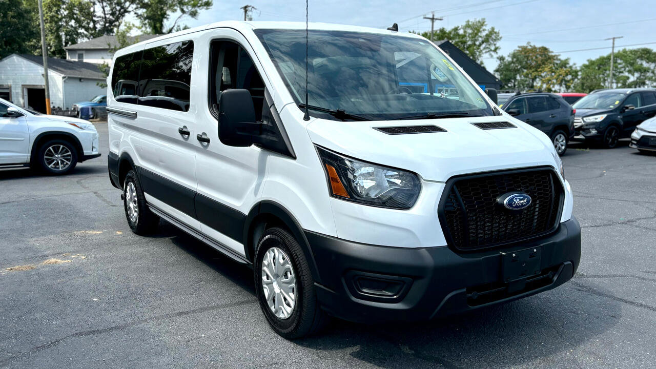 Used 2021 Ford Transit 150 XL image 3