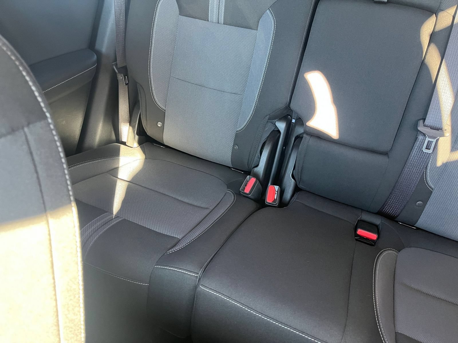 Used 2025 Chevrolet Blazer LT FWD image 39