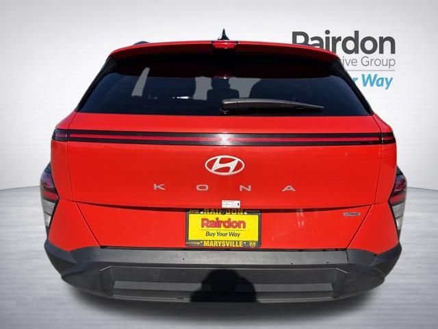 Used 2025 Hyundai Kona SEL AWD/4WD image 6