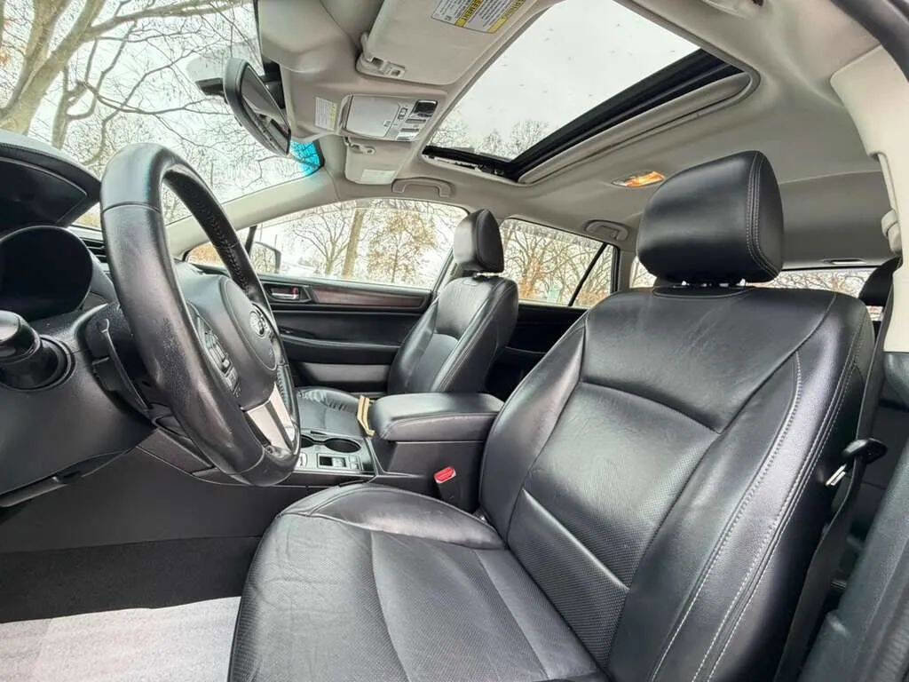Used 2015 Subaru Outback 2.5i Limited image 10