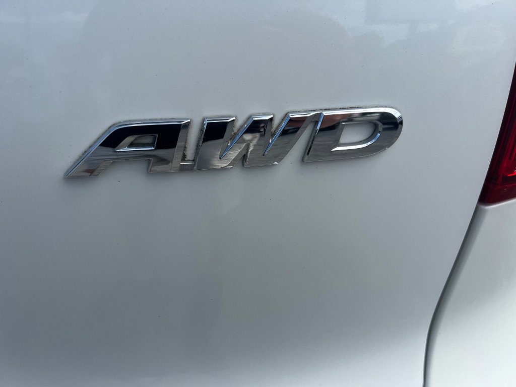 Used 2015 Honda CR-V LX image 33