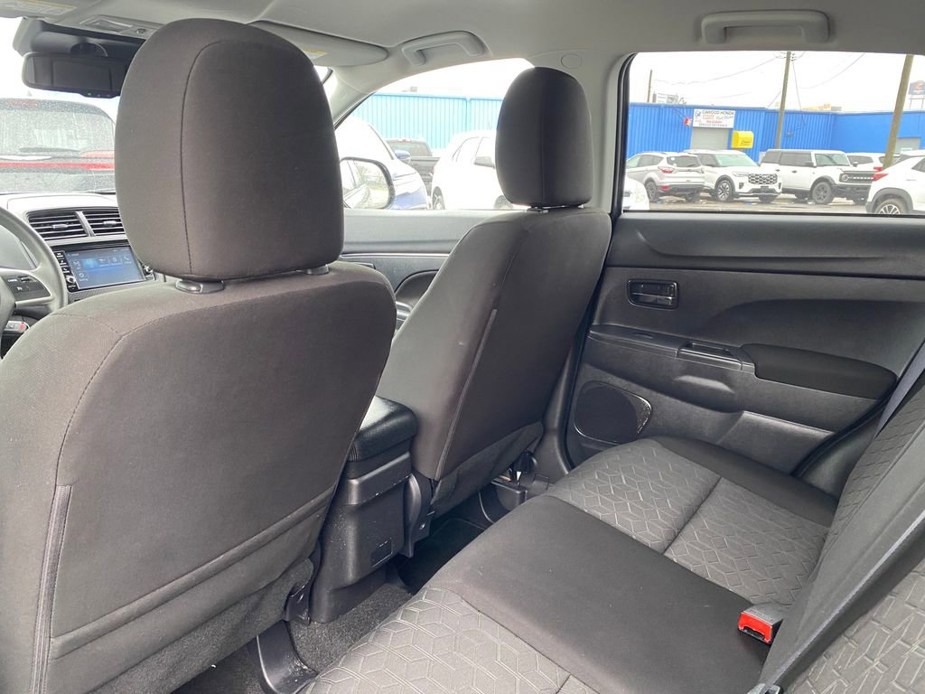 Used 2024 Mitsubishi Outlander Sport ES AWD/4WD image 14