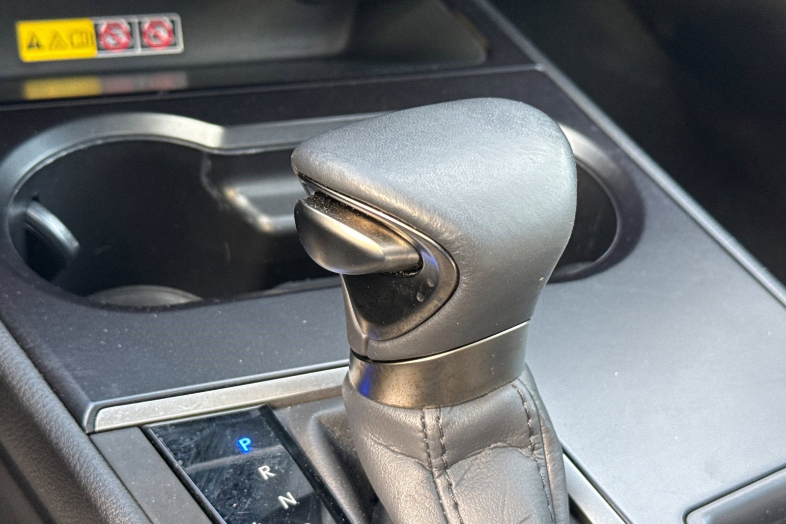 Used 2024 Lexus UX 250h FWD image 17