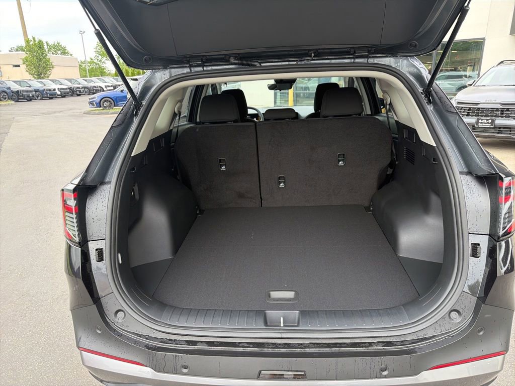 New 2026 Kia Sportage LX AWD/4WD image 16