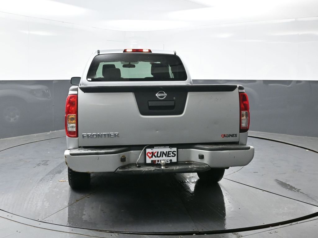 Used 2017 Nissan Frontier S image 11