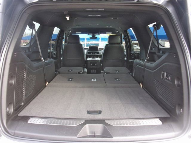 Used 2021 Chevrolet Suburban High Country image 33