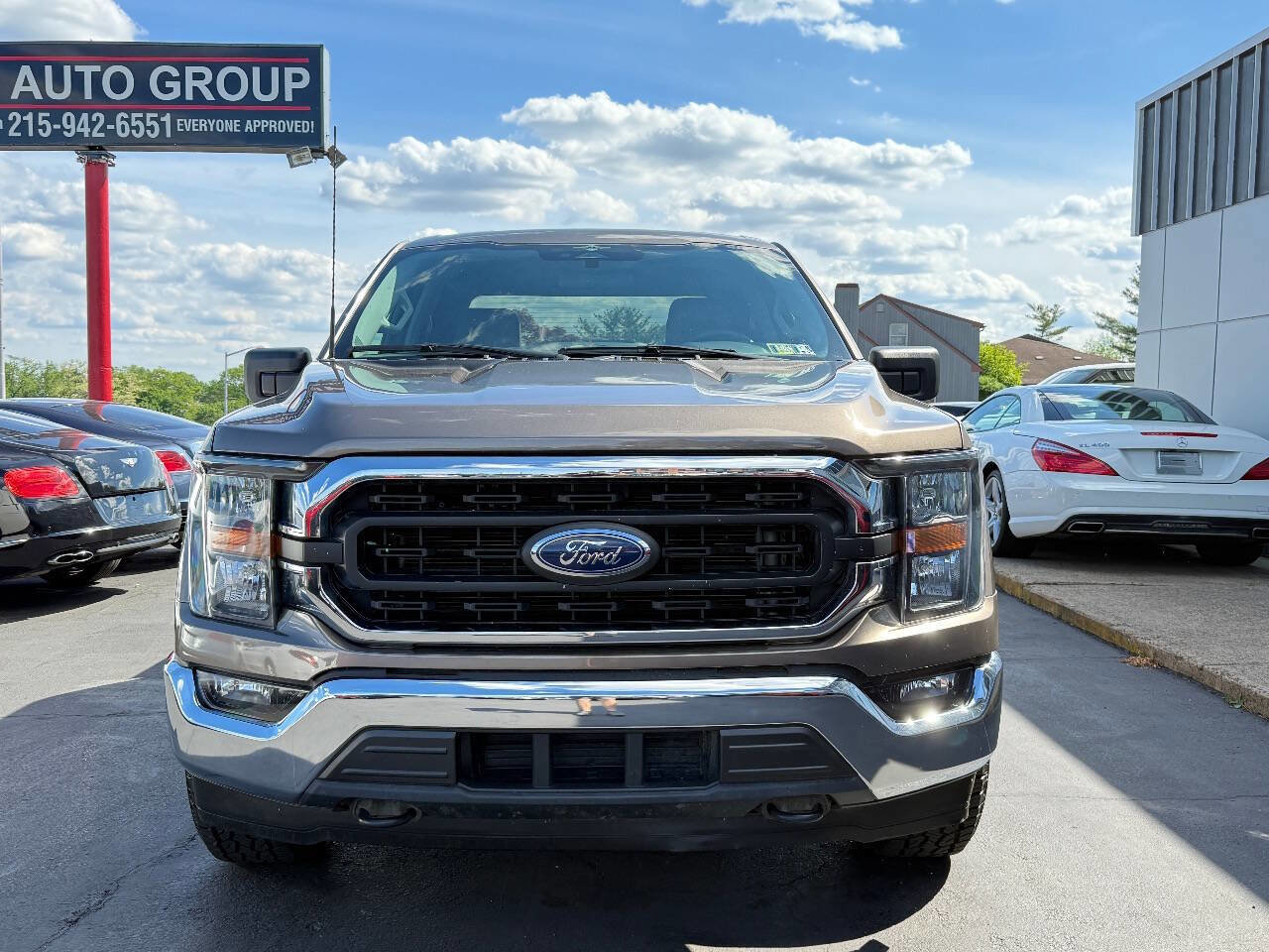 Used 2023 Ford F150 XLT image 2