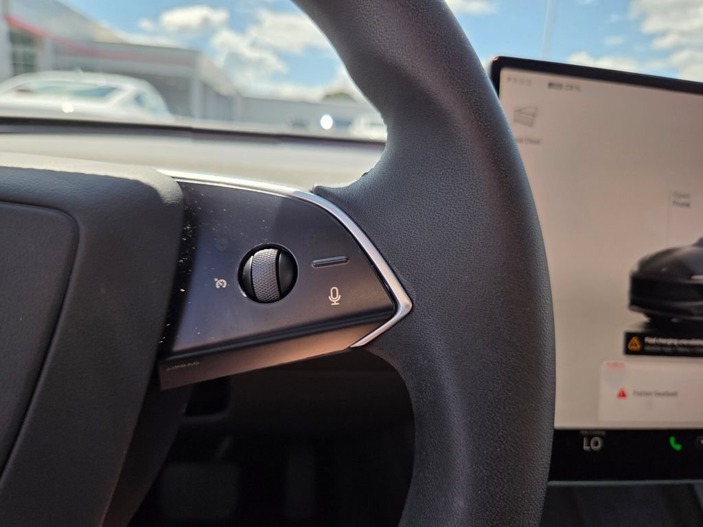 Used 2025 Tesla Model 3 RWD image 25