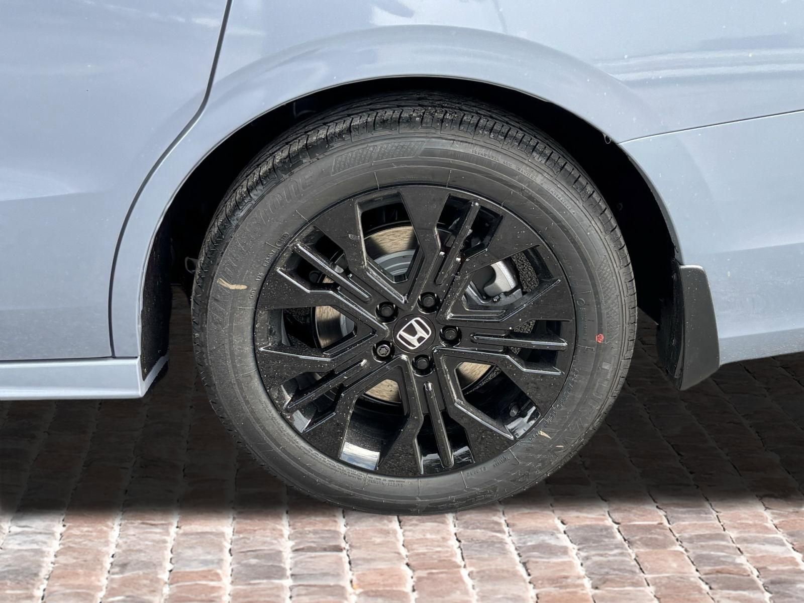 New 2026 Honda Odyssey Sport-L image 36