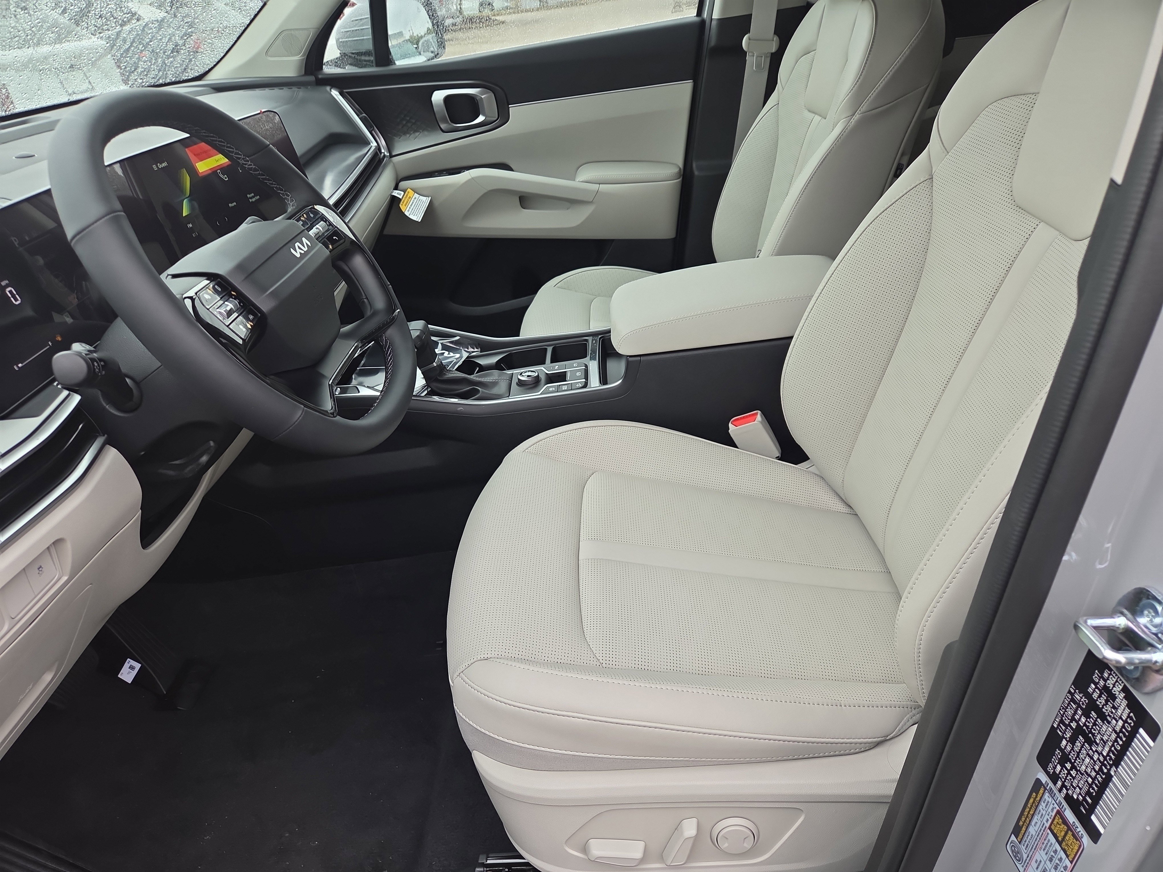 New 2026 Kia Sorento S image 4