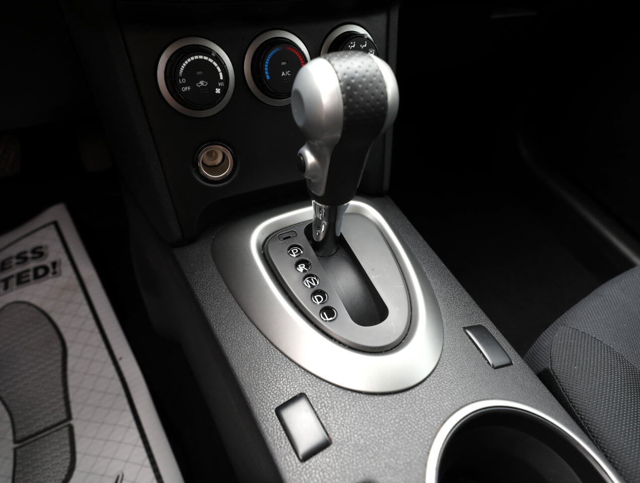 Used 2015 Nissan Rogue S w/ Convenience Package image 17