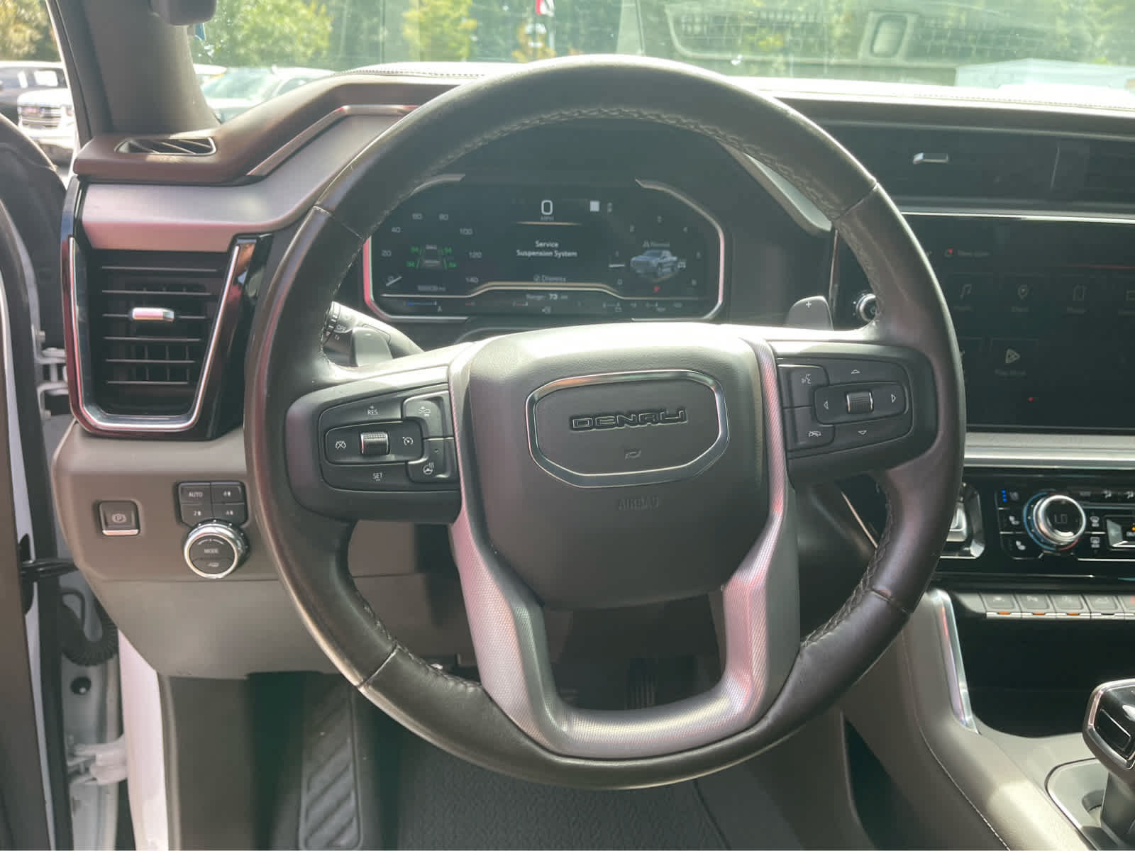 Used 2023 GMC Sierra 1500 Denali w/ Denali Reserve Package AWD/4WD image 13
