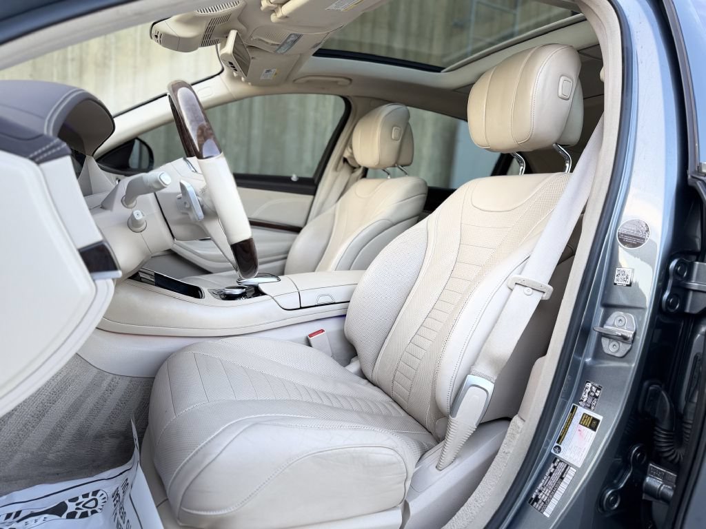 Used 2019 Mercedes-Benz S 560 Sedan image 12