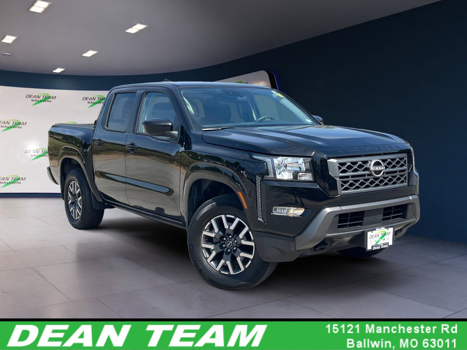 Used 2022 Nissan Frontier SV image 1