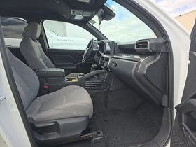 Used 2024 Toyota Tacoma SR5 AWD/4WD image 14