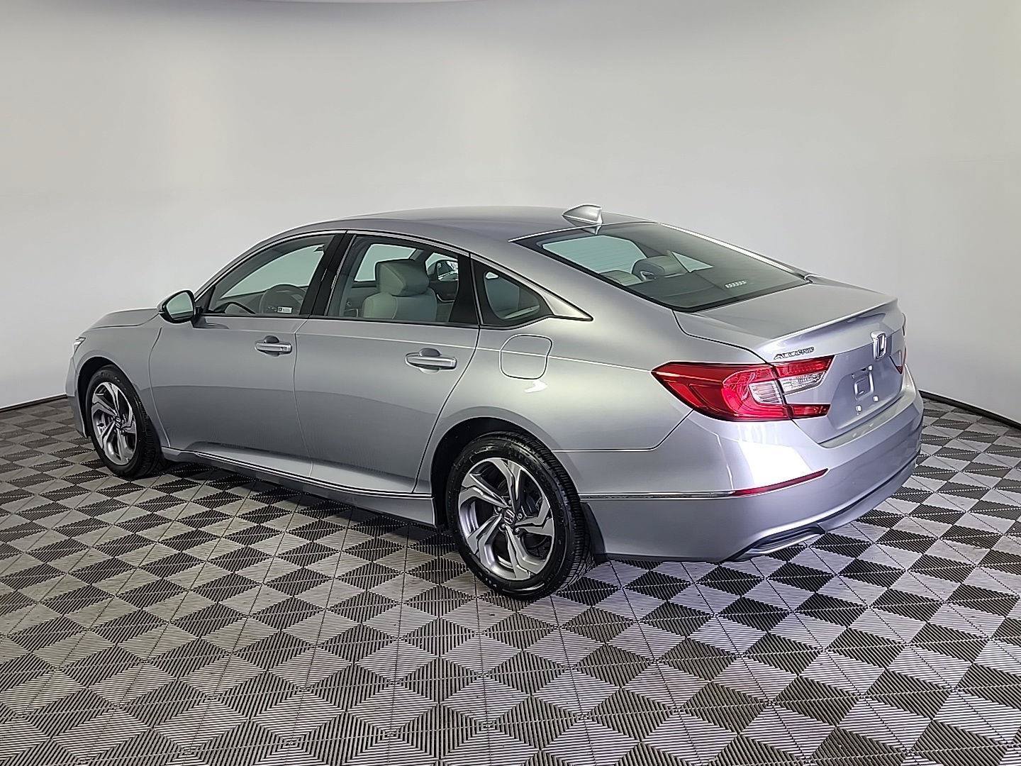 Certified 2020 Honda Accord EX-L image 7