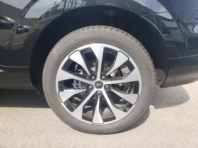 New 2026 Audi Q3 quattro 2.0T AWD/4WD image 27