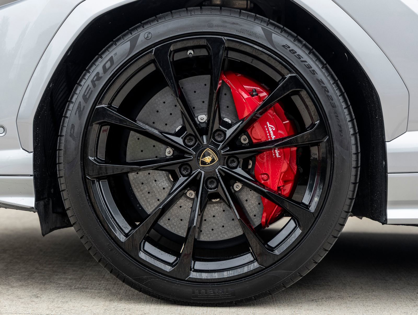 Used 2020 Lamborghini Urus image 11