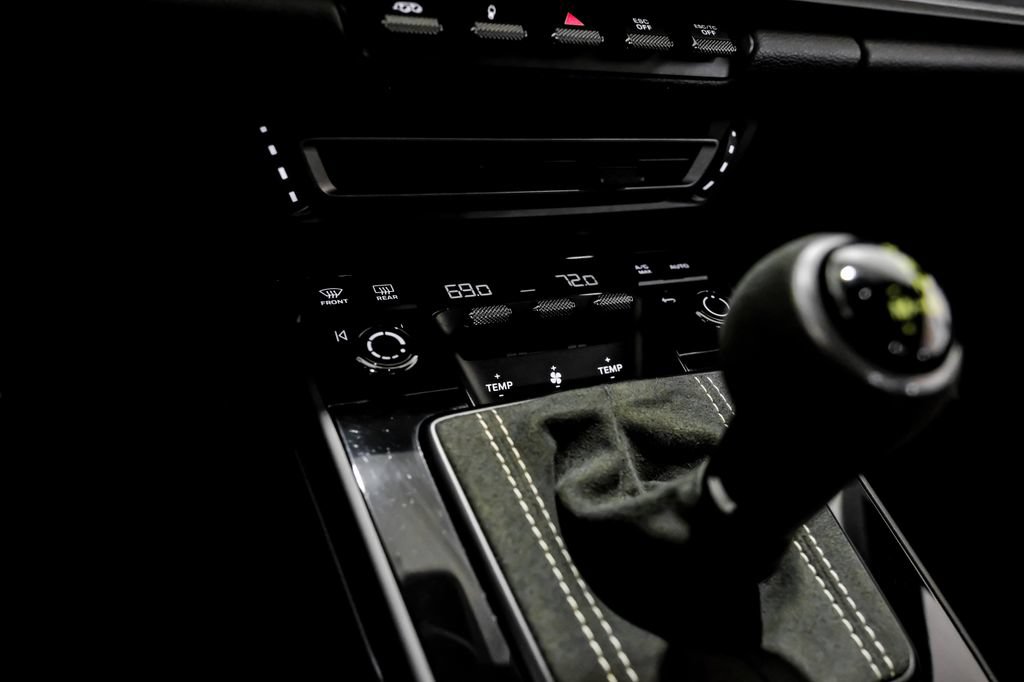 Used 2022 Porsche 911 GT3 RWD image 19